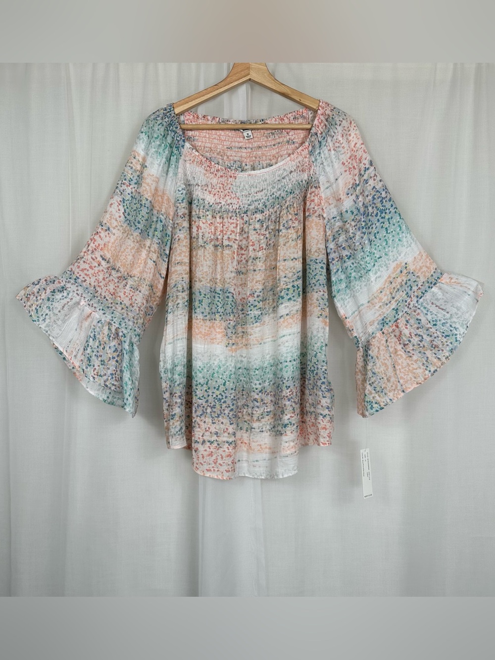 NWT Zac Rachel Woman Smocked Bell Sleeve Blouse Top 1X Plus Pastel Boho Peasant